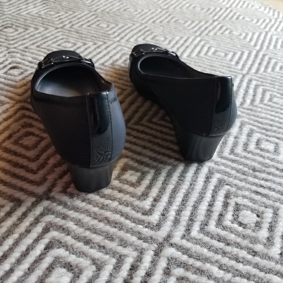 Life Stride low wedge heels, NWOT - Picture 5 of 5